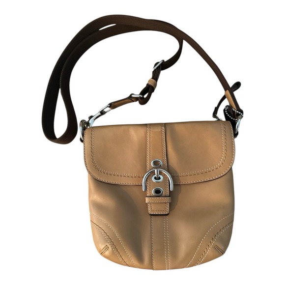 Coach Handbags - 🔥🔥Coach Soho Leather‎ Hobo Crossbody Bag Camel Color.